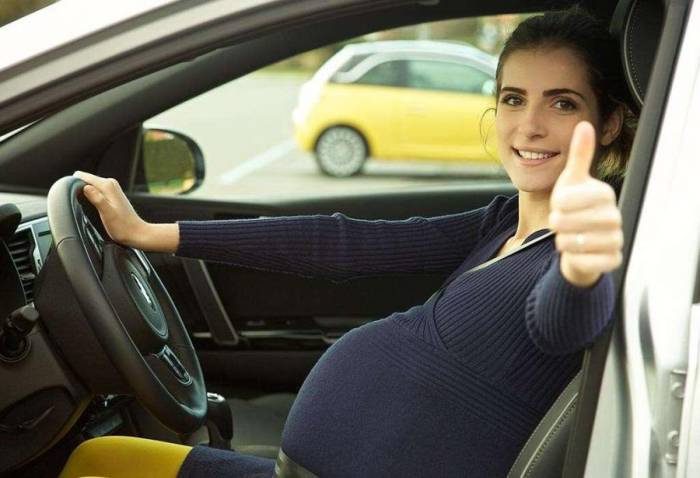 نکاتی مهم درباره رانندگی بانوان در دوران بارداری