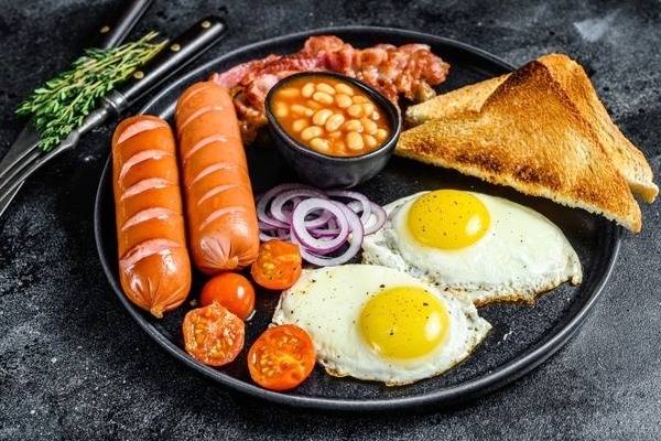 طرز تهیه صبحانه انگلیسی به روش رستورانی