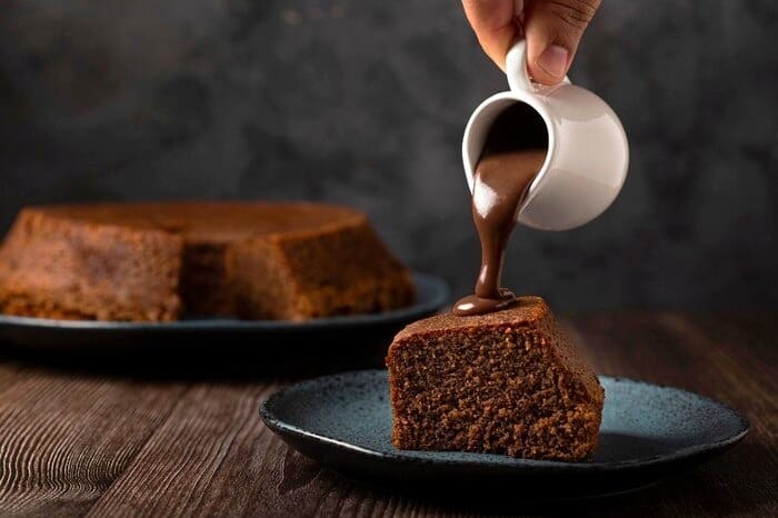 نکاتی برای خوشمزه شدن کیک شکلاتی به روش کافی شاپ