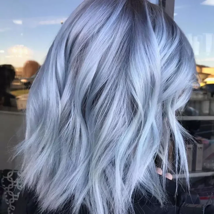 رنگ موی آبی یخی جذاب