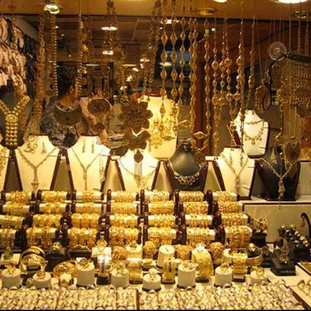 اسم طلا فروشی خاص برای پیج و مغازه و آنلاین شاپ