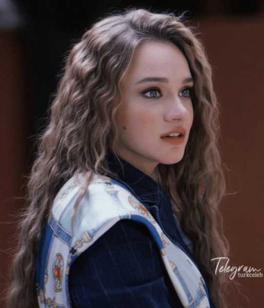 قد و وزن میرای دانر به همراه بیوگرافی و عکس همسرش