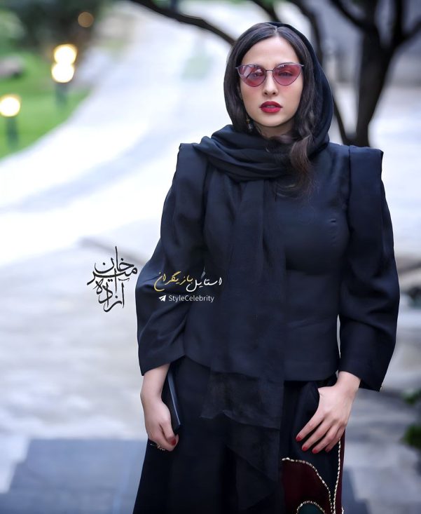 اصالت آناهیتا درگاهی کجاست